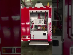 HOWO SINOTRUK RHD 4*4 폼 탱크 소방차