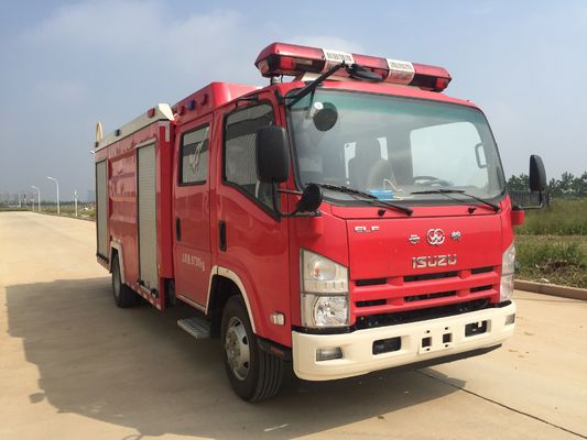 거품을 가진 소형 190 HP ISUZU 4X2 4000L 불 싸움 트럭
