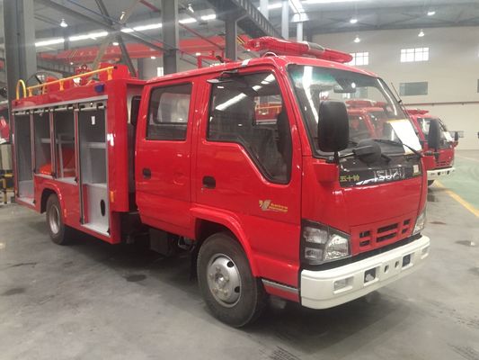 중국 소형 88KW ISUZU 2000L 거품 물 소방차