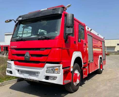 HOWO 310hp 헤비 듀티 소방차 6 선회 8000L 폼 용량